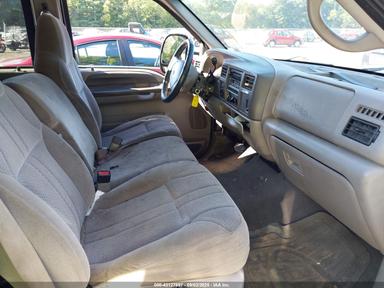 منظر 2001 Ford Excursion Xlt، زاوية 5