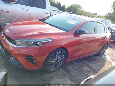 Vedere 2022 Kia Forte Gt-Line, unghi 15