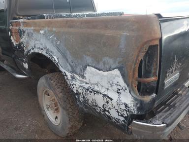 Вид 2005 Ford F-250 Lariat/Xl/Xlt, угол 6