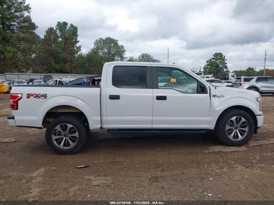 منظر 2019 Ford F-150 Xlt، زاوية 14