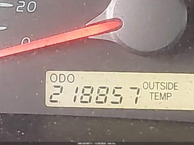 Вид 2009 Toyota Camry Se, угол 16