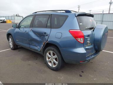 Vista de 2007 Toyota Rav4 Limited, ángulo 3