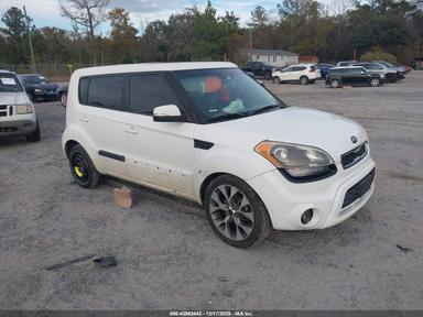 Вид 2013 Kia Soul ! All Trims, угол 1
