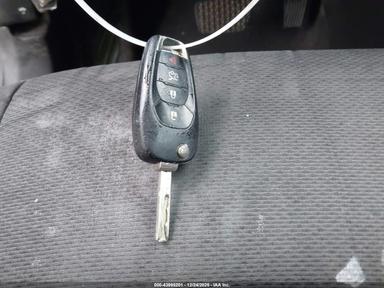 Vue de 2017 Chevrolet Cruze Ls Auto, angle 11