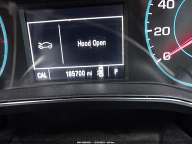 Vue de 2017 Chevrolet Cruze Ls Auto, angle 7