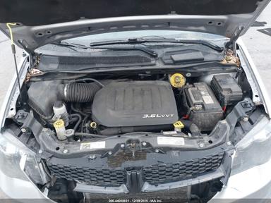 Vue de 2018 Dodge Grand Caravan Se Plus, angle 10