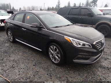 Vue de 2015 Hyundai Sonata Limited 2.0T, angle 1