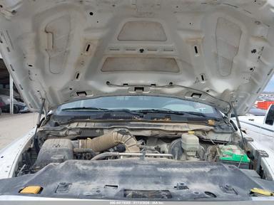 Vue de 2012 Ram 2500 Slt, angle 10