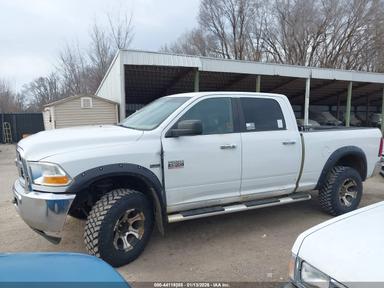 Vue de 2012 Ram 2500 Slt, angle 14