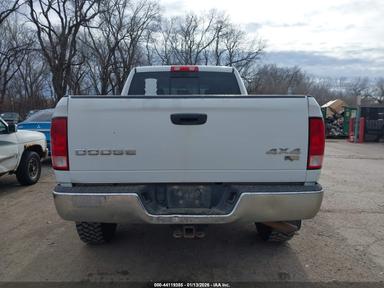 Vue de 2012 Ram 2500 Slt, angle 16