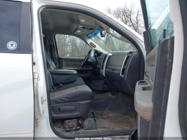 Vue de 2012 Ram 2500 Slt, angle 5