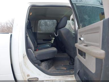 Vue de 2012 Ram 2500 Slt, angle 8
