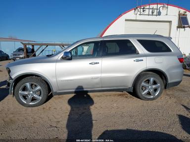 Vue de 2011 Dodge Durango Citadel, angle 15
