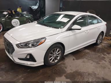 منظر 2019 Hyundai Sonata Se، زاوية 2