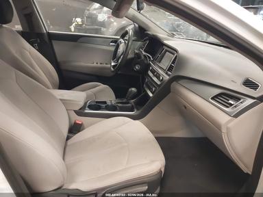 منظر 2019 Hyundai Sonata Se، زاوية 5