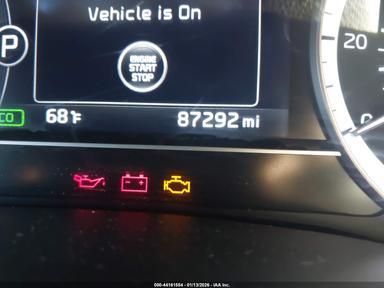 Vue de 2018 Kia Niro Ex Hybrid, angle 15