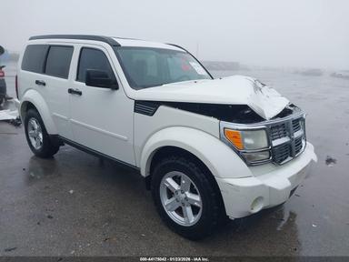 Vista de 2008 Dodge Nitro Sxt, ángulo 1