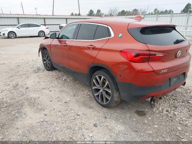 Vedere 2018 BMW X2 xDrive28i, unghi 3