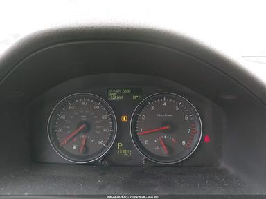 منظر 2007 Volvo C70 T5، زاوية 7