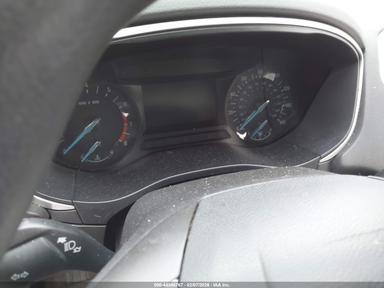 Вид 2014 Ford Fusion Se, угол 7