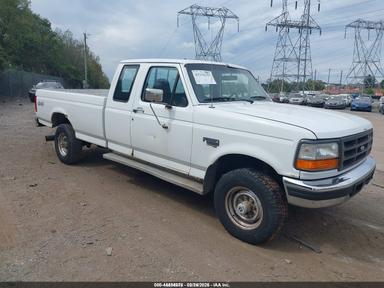 منظر 1996 Ford F250، زاوية 1