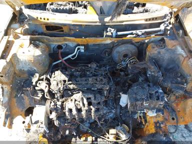 Vue de 2013 Kia Sorento Ex, angle 10