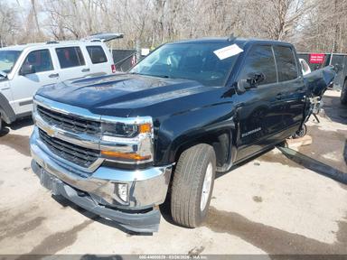 منظر 2016 Chevrolet Silverado 1500 1Lt، زاوية 2