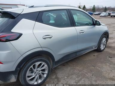 Vedere 2023 Chevrolet Bolt Euv Fwd Lt, unghi 4