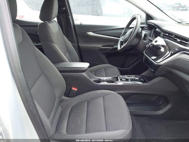 Vedere 2023 Chevrolet Bolt Euv Fwd Lt, unghi 5