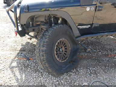 Вид 2012 Jeep Wrangler Unlimited Sport, угол 6