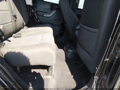 Вид 2012 Jeep Wrangler Unlimited Sport, угол 8