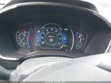 Vue de 2020 Hyundai Santa Fe Sel, angle 7