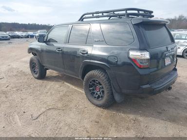 منظر 2021 Toyota 4Runner Trd Pro، زاوية 3