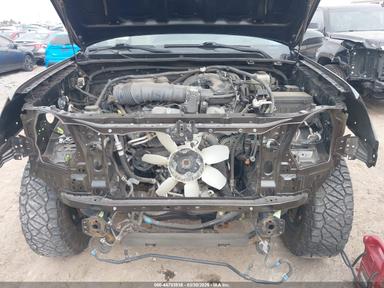 منظر 2021 Toyota 4Runner Trd Pro، زاوية 6