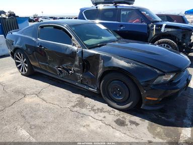 2012 Ford Mustang V6 Coupe view, angle 1