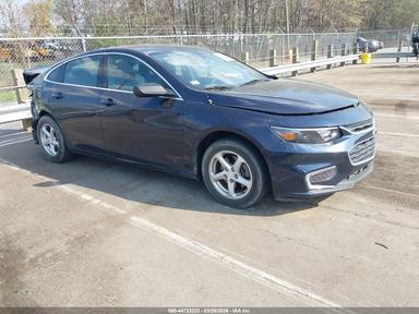 Vue de 2017 Chevrolet Malibu Ls, angle 1