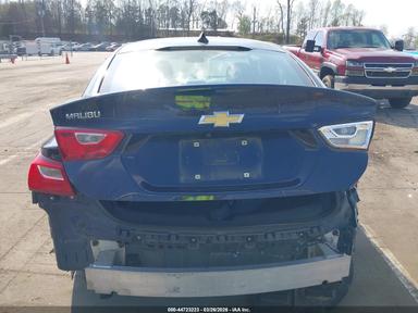 Vue de 2017 Chevrolet Malibu Ls, angle 17