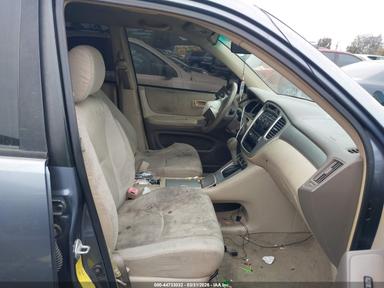 2006 Toyota Highlander Hybrid V6 STD view, angle 5