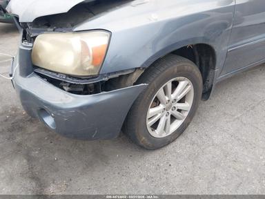 2006 Toyota Highlander Hybrid V6 STD view, angle 6