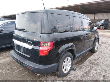 2010 Honda Element Ex view, angle 4