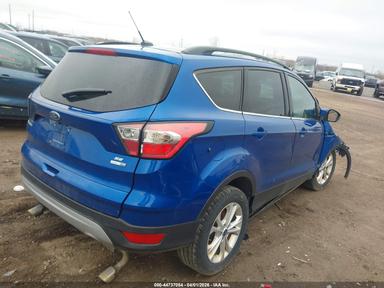 Vedere 2017 Ford Escape Se, unghi 4