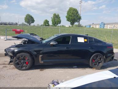 منظر 2018 Kia Stinger Gt1، زاوية 14