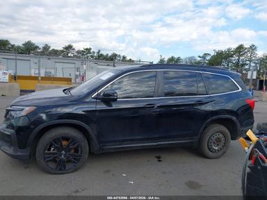منظر 2021 Honda Pilot Awd Special Edition SE، زاوية 15