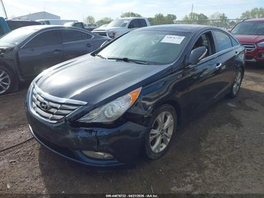 منظر 2012 Hyundai Sonata Limited Middle level، زاوية 2