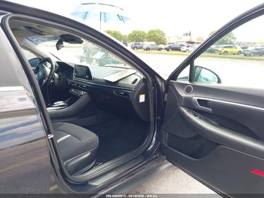 منظر 2023 Hyundai Sonata Hybrid Blue، زاوية 5