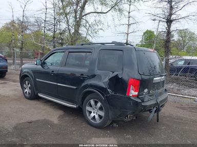 منظر 2013 Honda Pilot Touring، زاوية 6