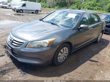 Vista de 2012 Honda Accord 2.4 Lx, ángulo 2