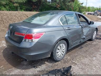 Vista de 2012 Honda Accord 2.4 Lx, ángulo 4