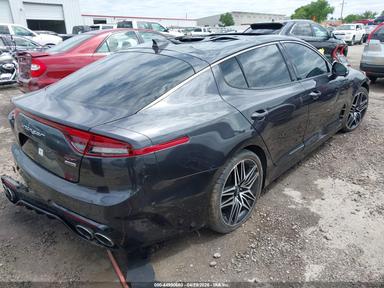 2022 Kia Stinger Gt2 view, angle 4