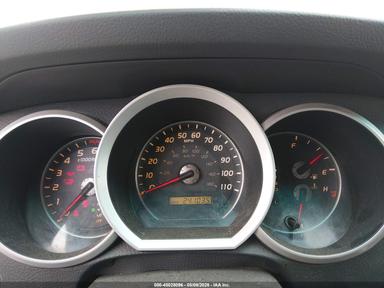 Вид 2008 Toyota 4Runner Limited V8, угол 7